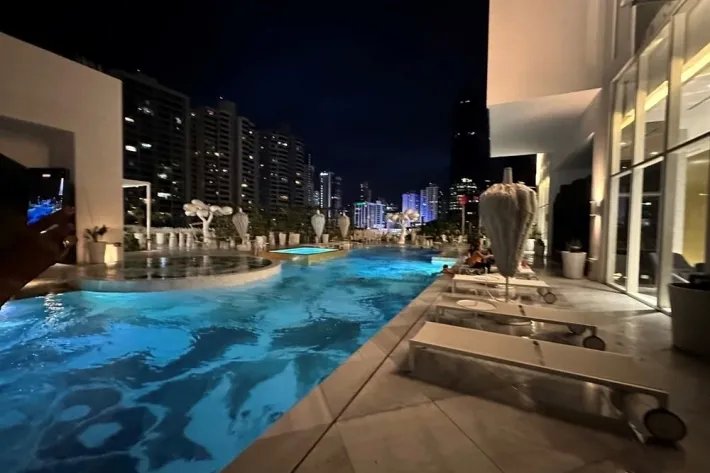 Venta de apartamento en Wanders  Yoo, Bella Vista