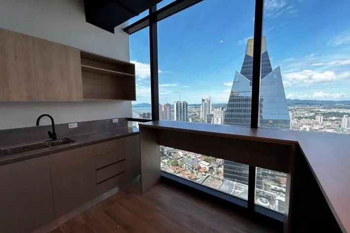 Alquiler de Oficina en Tower Financial Center  Calle 50