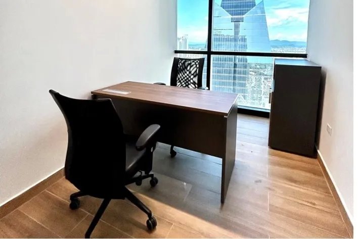 Alquiler de Oficina en Tower Financial Center  Calle 50