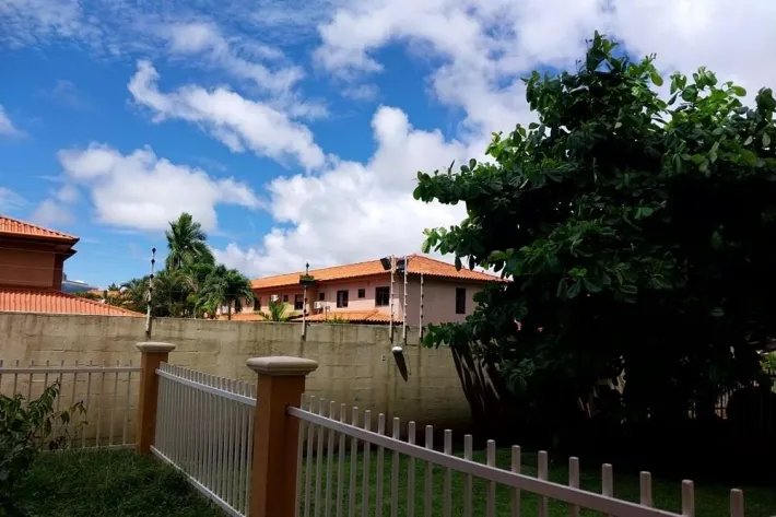 Se vende apartamento en Versalles, Panamá
