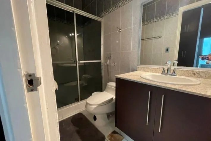 Venta de apartamento en PH Oceanía Torre 200, Betania