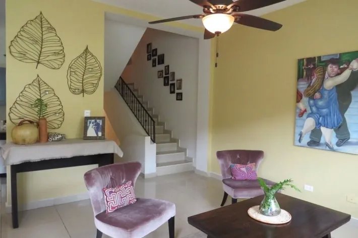 House for sale In Altos de Panama, Limajo