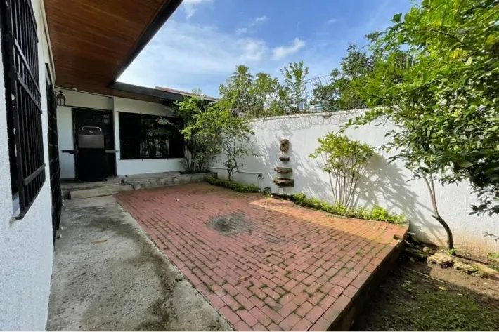 Se vende casa en Villa Lilla, San Francisco