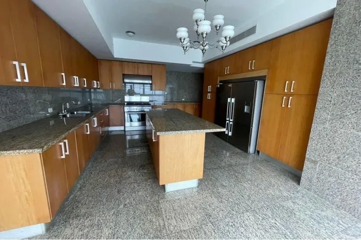 Venta de apartamento en The Point, Punta Paitilla