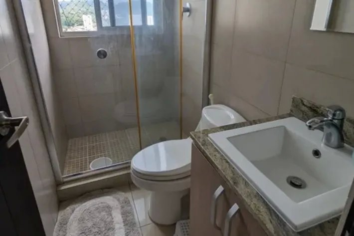 Venta de apartamento en PH Rokas, Condado del Rey