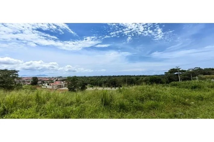 Venta de terreno en La Chorrera, detrás del Hospital Solano