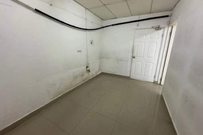 Alquiler de local comercial en Plaza Inca, Avenida Manuel Espinosa, Bella Vista