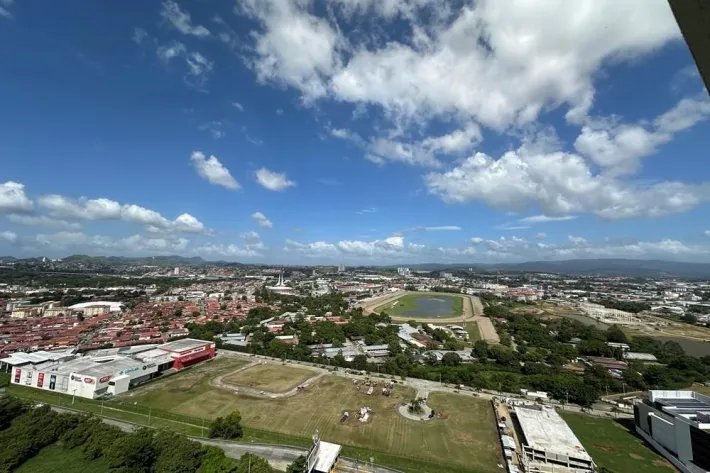 Venta de apartamento en The Colonial, Santa María