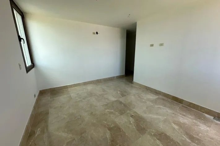 Venta de apartamento en The Colonial, Santa María