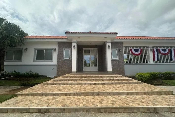 Alquiler de casa en Versalles Oeste, La Chorrera
