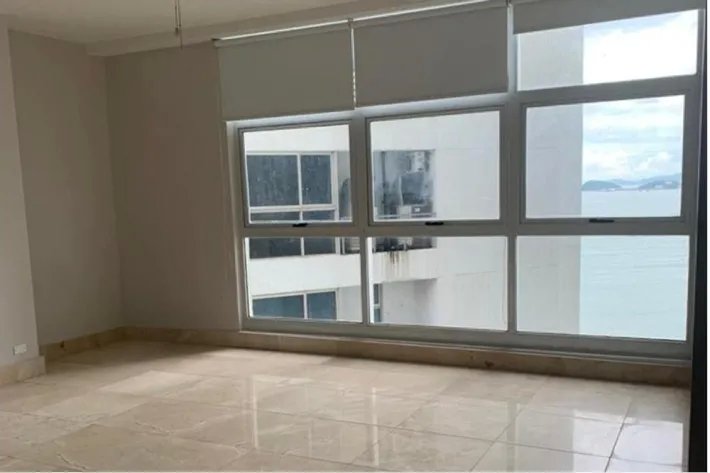 Penthouse for sale in Punta Pacifica, Panama
