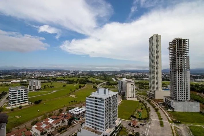 Apartamento en venta en Santa María Golf  Country Club, Panamá