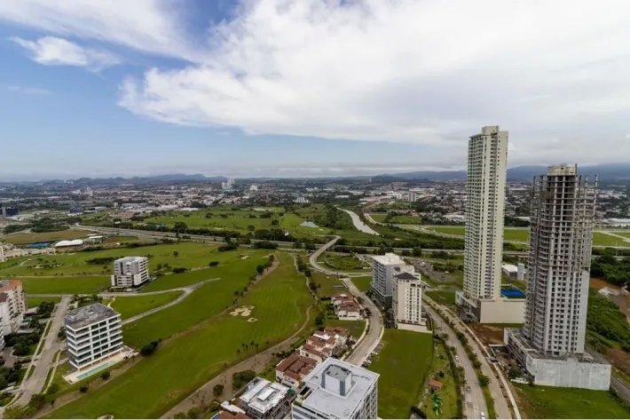 Apartamento en venta en Santa María Golf  Country Club, Panamá