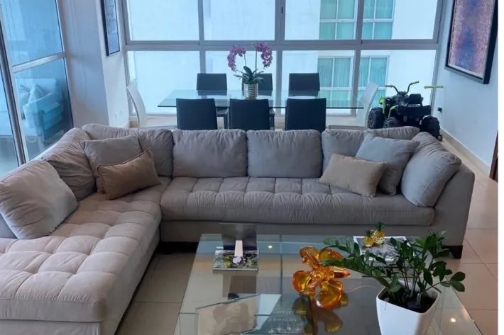 Apartment for sale in Punta Pacifica, Panama
