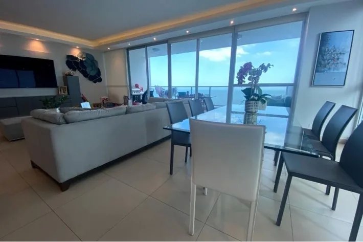 Apartment for sale in Punta Pacifica, Panama