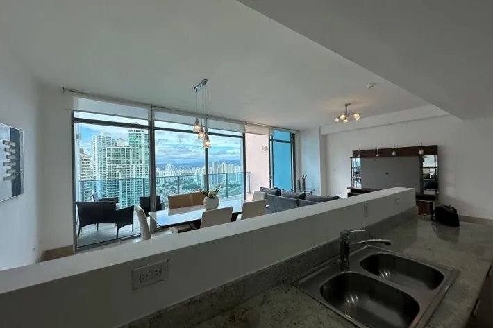 Venta de apartamento en Grand Tower, Punta Pacifica