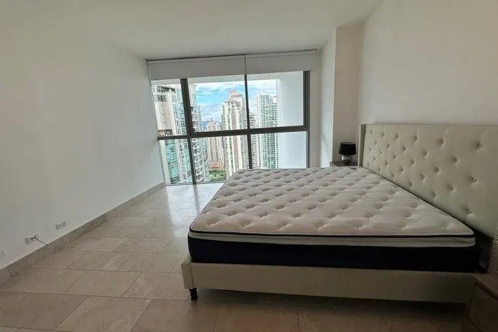 Venta de apartamento en Grand Tower, Punta Pacifica