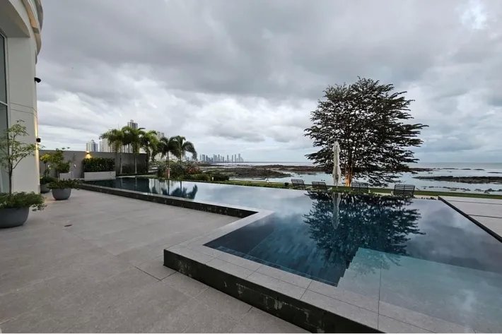 New apartment for sale in Punta Pacífica, Panama