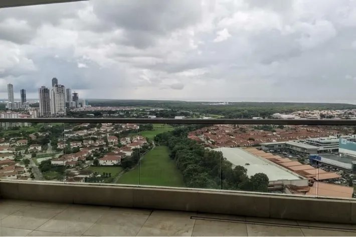 Apartment for rent in Santa Maria, Panama