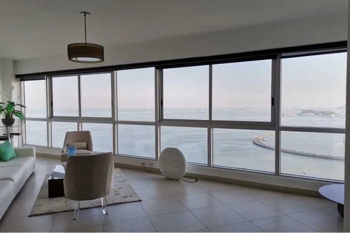 Alquiler de apartamento en Avenida Balboa, Panamá