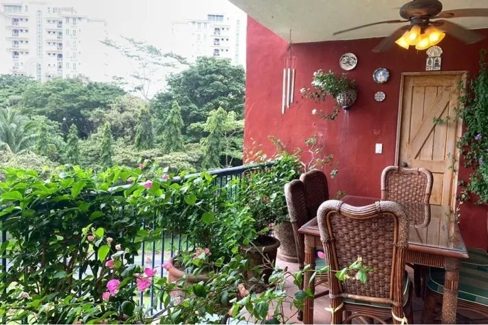 Beach apartment for sale in Punta Barco Resort