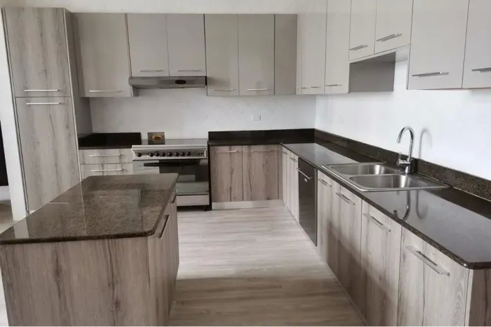Alquiler de apartamento en Punta Pacífica, Panamá