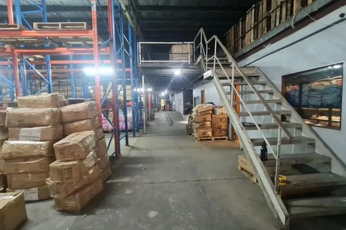 Alquiler de bodega en La Locería, Betania