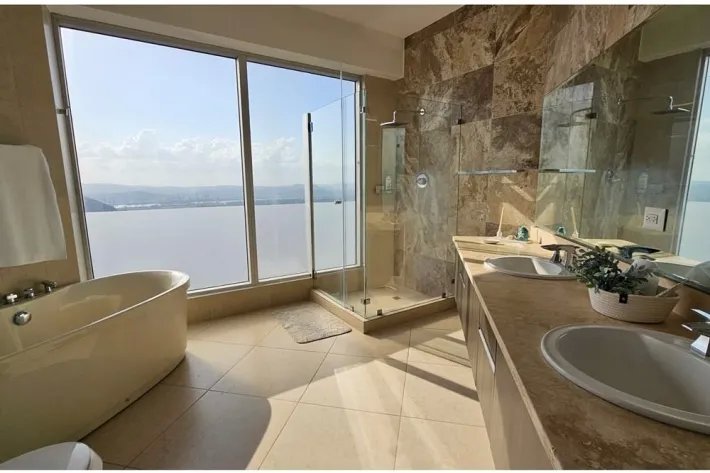 Venta de apartamento en PH Rivage, Avenida Balboa