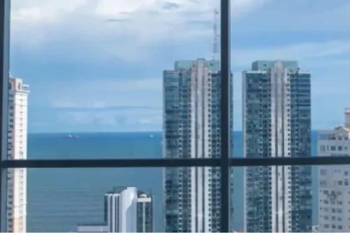 Ganga - Venta de oficina en gris en Ciudad de Panamá