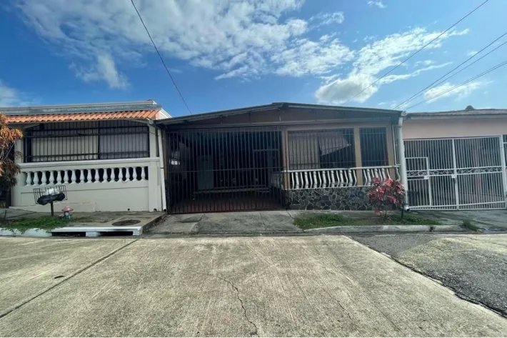 House for sale in Villa Lucre, Panama