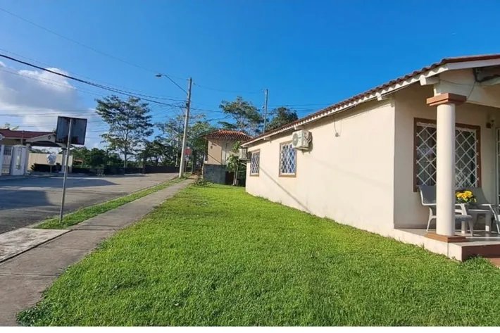 Se alquila casa con línea blanca en Verde Real, La Chorrera