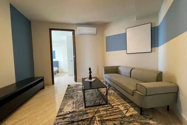 Apartamento amoblado en alquiler en Costa del Este