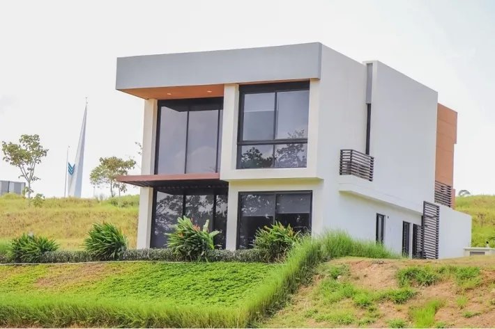 Houses for sale in Green City, Panama Norte