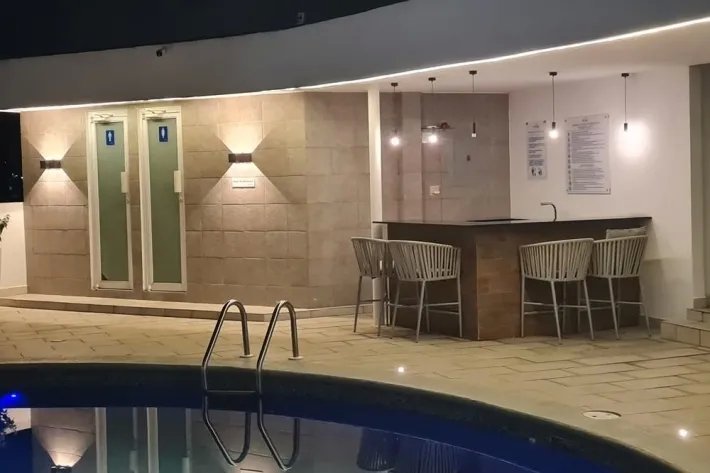 Apartamento amoblado en venta en Plaza Edison, Tumba Muerto