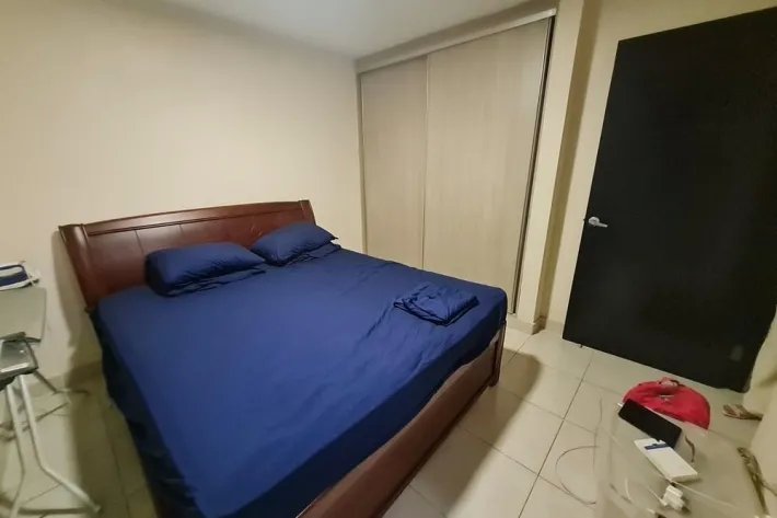 Apartamento amoblado en venta en Plaza Edison, Tumba Muerto