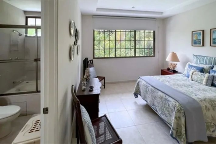 Venta de casa en Cárdenas Village, Panamá