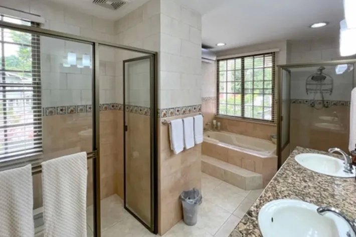 Venta de casa en Cárdenas Village, Panamá