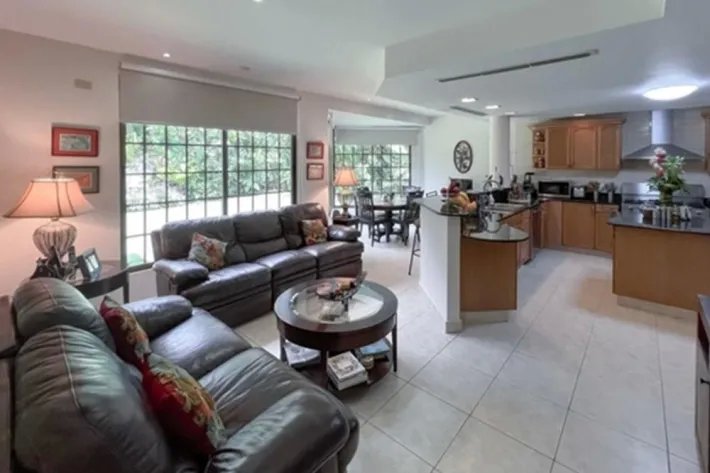 Venta de casa en Cárdenas Village, Panamá