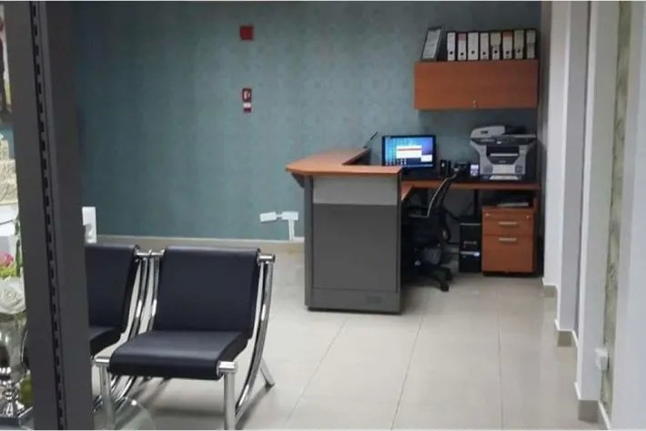 Alquiler de oficina en área bancaria, Marbella