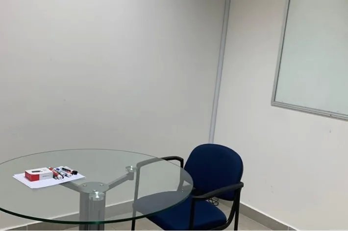 Alquiler de oficina en área bancaria, Marbella