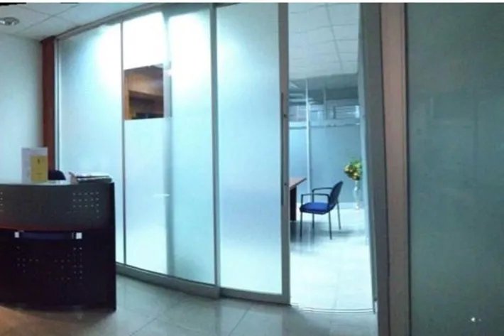 Alquiler de oficina en área bancaria, Marbella