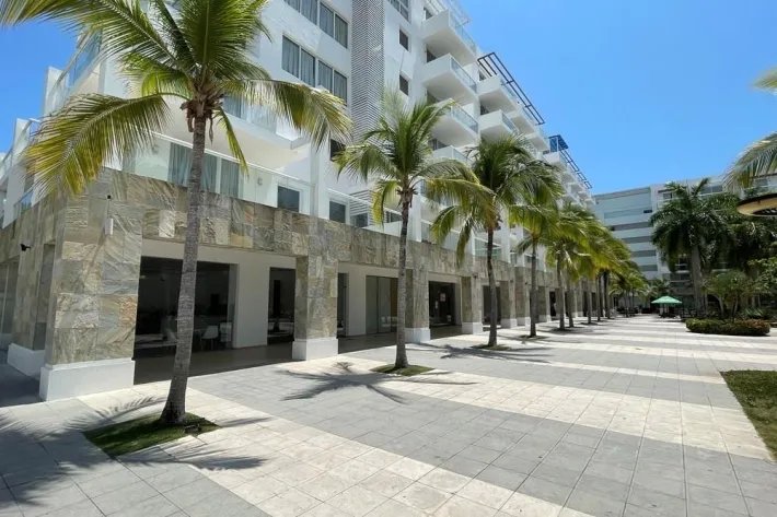 Se vende local comercial en Town Center, Playa Blanca