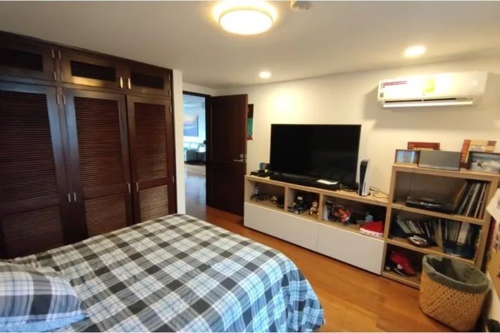 Se alquila apartamento amoblado en Casco Viejo