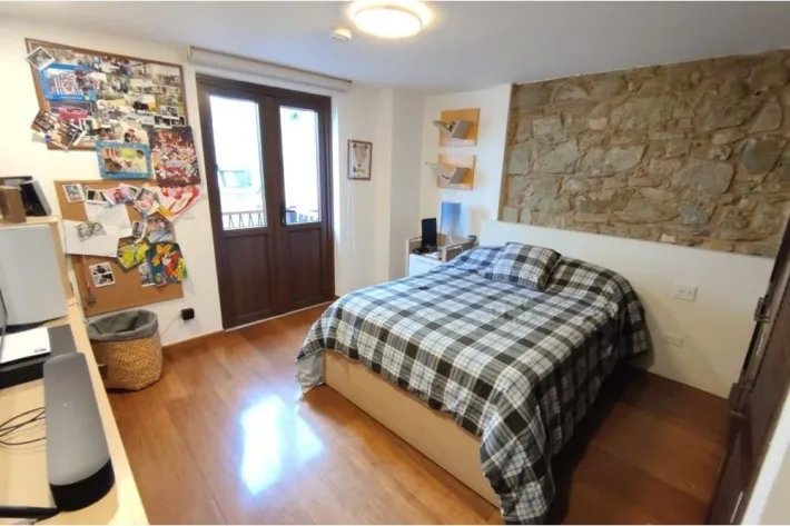 Se alquila apartamento amoblado en Casco Viejo