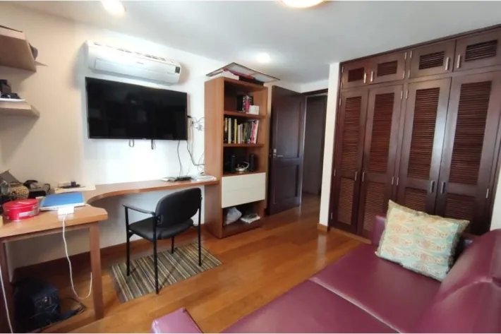 Se alquila apartamento amoblado en Casco Viejo