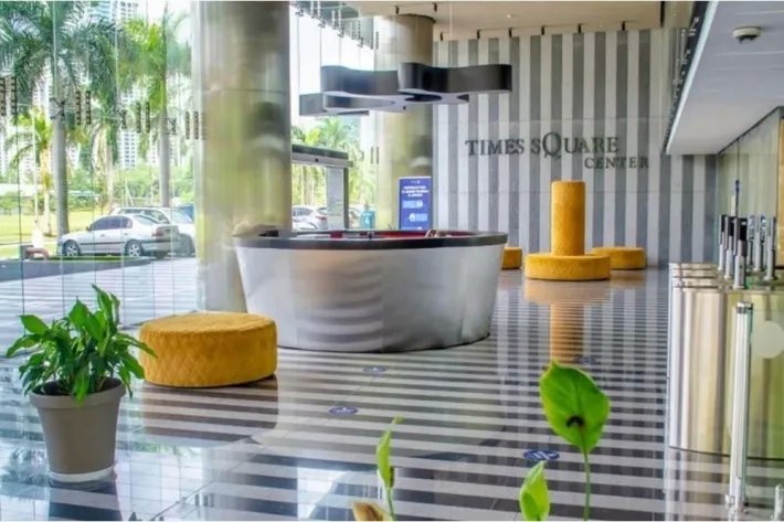 Venta de local comercial en Costa del Este, Panamá