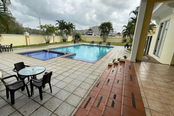 Venta de apartamento en PH Mc Gregor Valley, Condado del Rey
