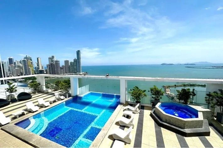 Se vende apartamento en Avenida Balboa