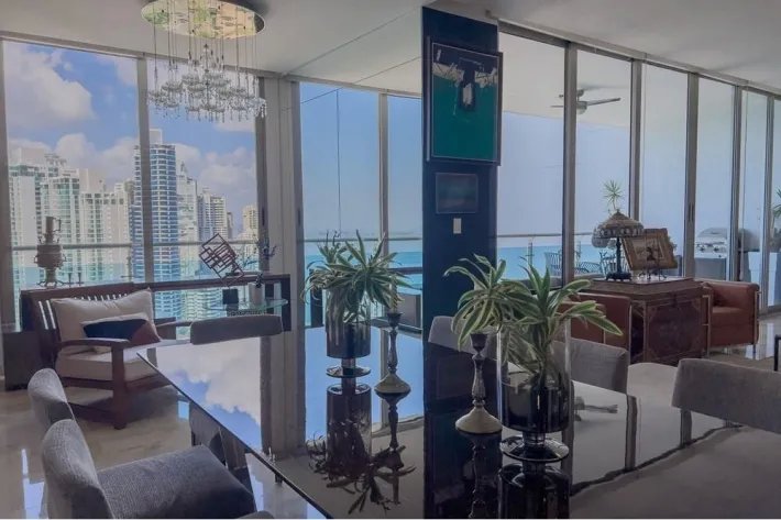 Apartment for sale in Punta Pacifica, San Francisco