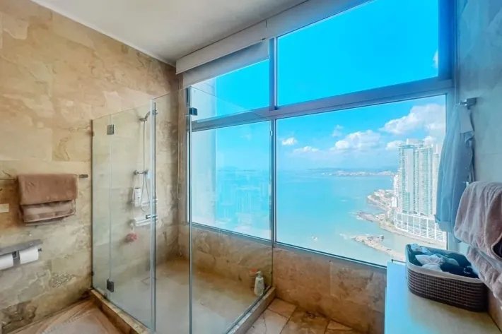 Apartment for sale in Punta Pacifica, San Francisco
